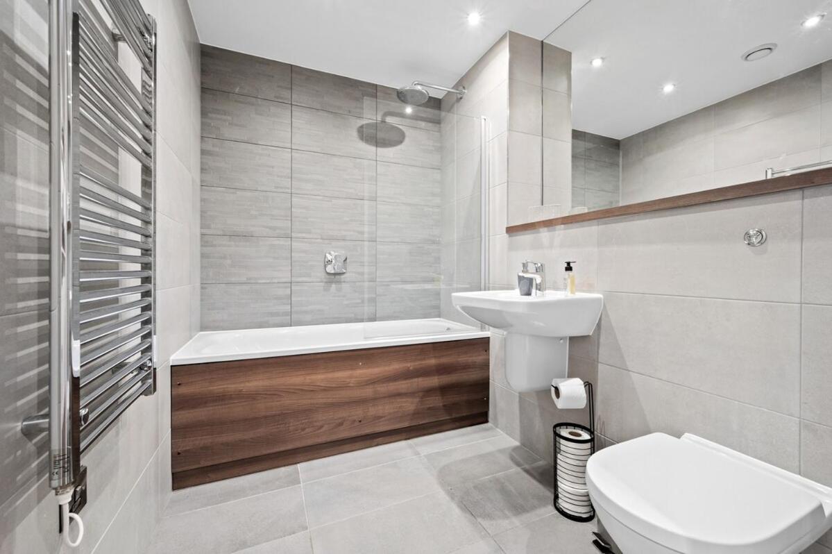 One Cambridge Residence By Coqoon Manchester Bagian luar foto
