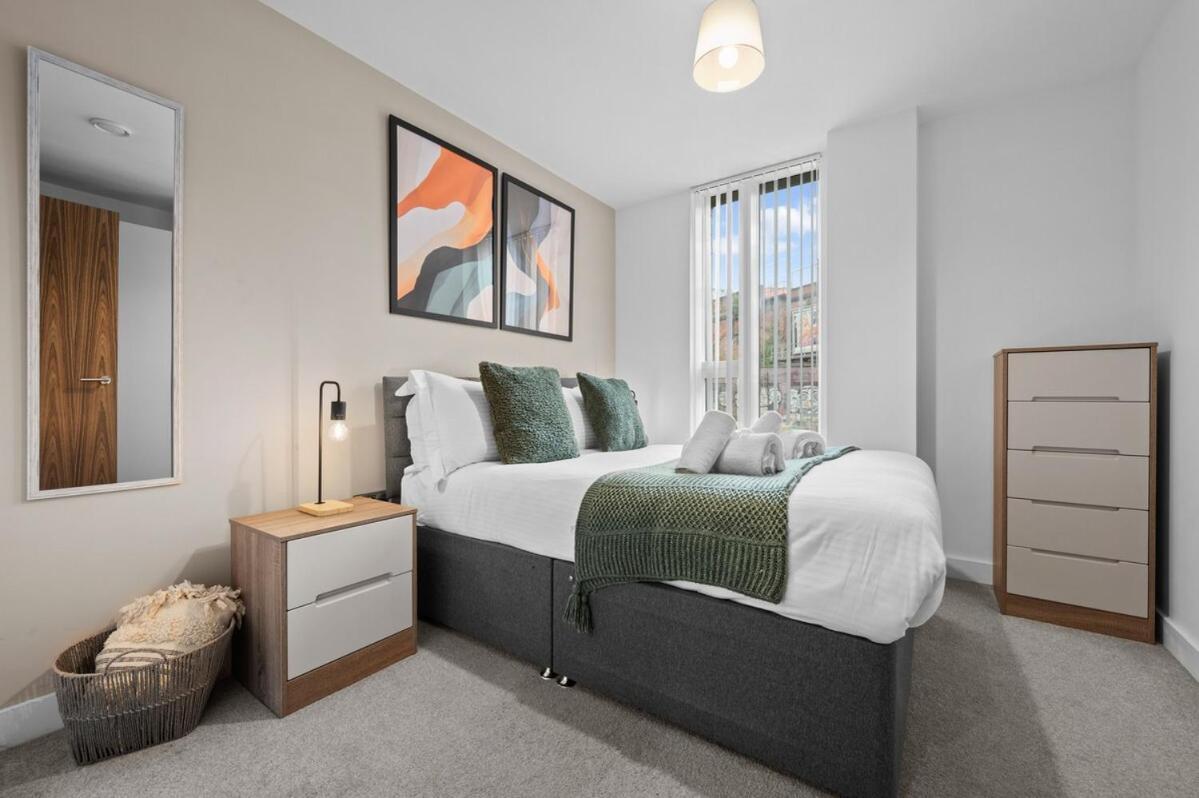 One Cambridge Residence By Coqoon Manchester Bagian luar foto