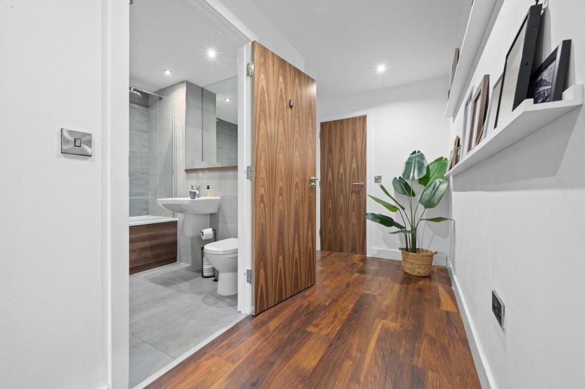 One Cambridge Residence By Coqoon Manchester Bagian luar foto